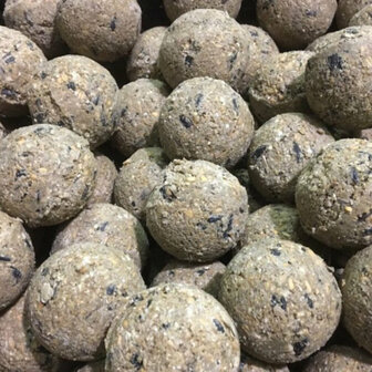 't Dijkje mezenbollen zonder net 100 stuks nu + product bundel 't Dijkje strooivoer 10kg voor €12.50