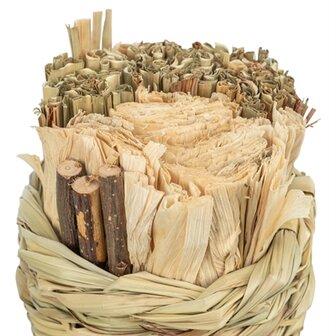 Trixie mand gras met hooi / maisbladeren / houten stokjes