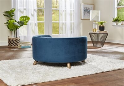 Enchanted hondenmand / sofa rosie peacock blauw 68,5 x 68,5 x 35,5 cm