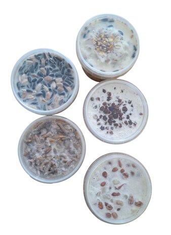 &#039;t Dijkje buitenvogelpate in verschillende smaken verkrijgbaar (Eindejaarsaanbieding 3 voor &euro;2,99)