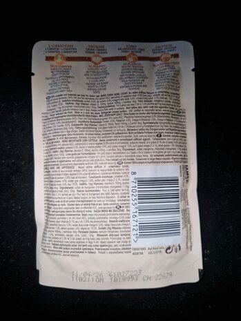 Iams pouch naturally zalm senior 7+  85gram 